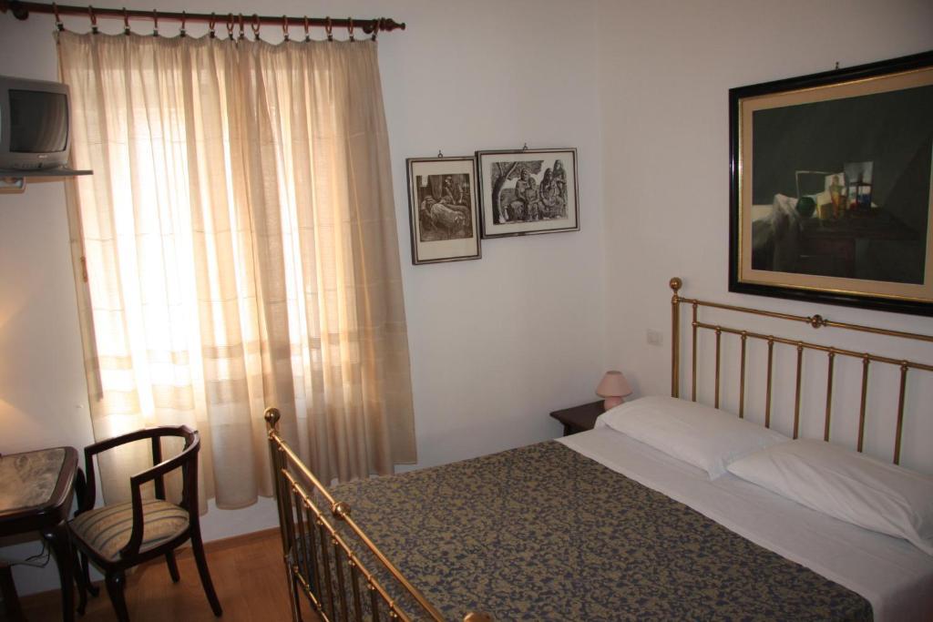 Hotel Morlacchi Perugia Room photo